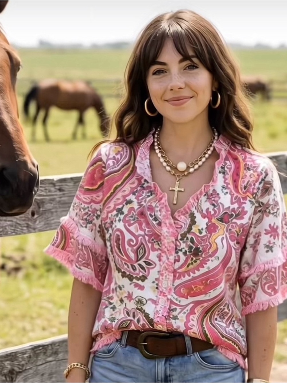 Women’s Pink Paisley V-Neck Button Blouse XL